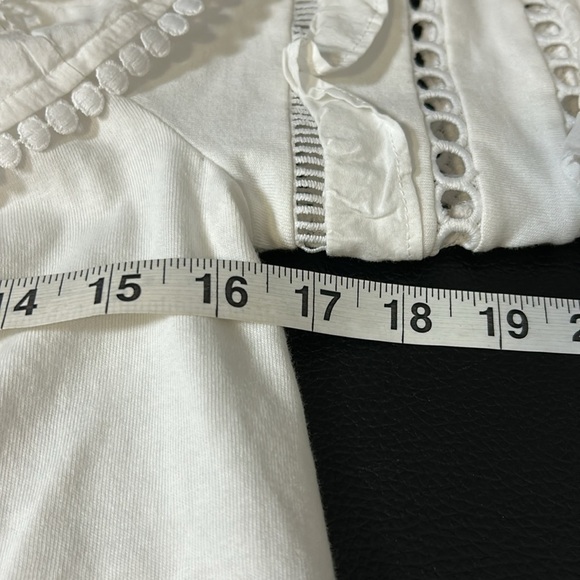 Lilly Pulitzer Brentwood White Off The Shoulder Top Relaxed Fit Sz XS - Picture 8 of 9